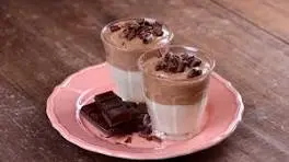 vaso de helado mousse